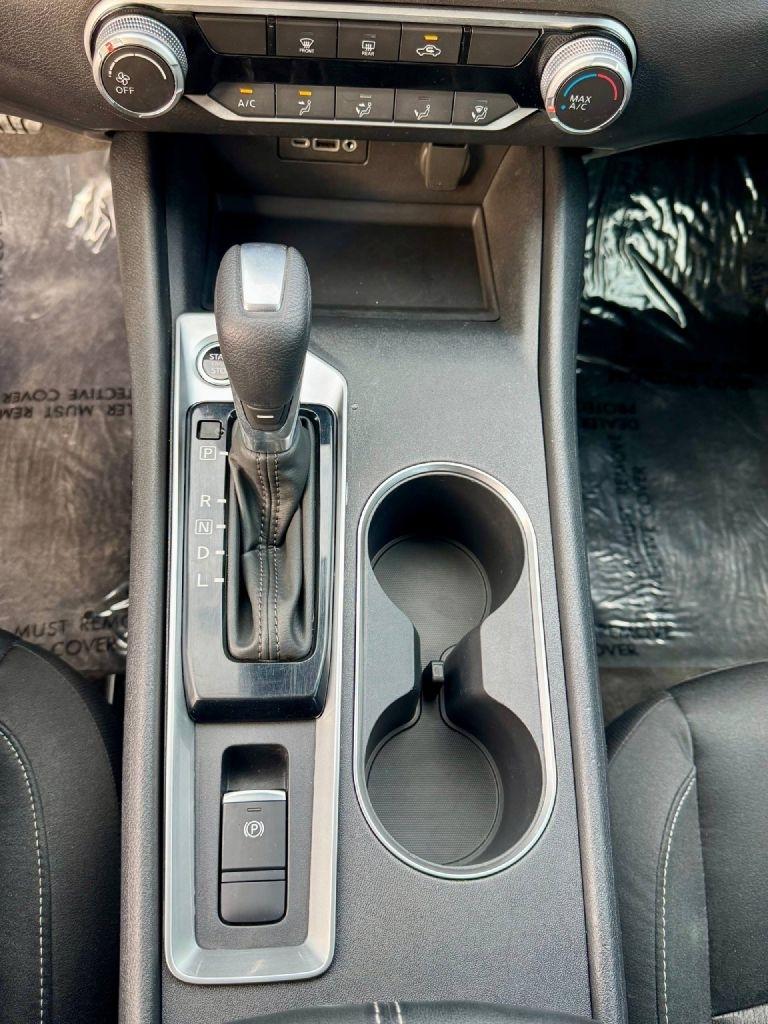 Nissan Altima 2.5 SV AWD 2022