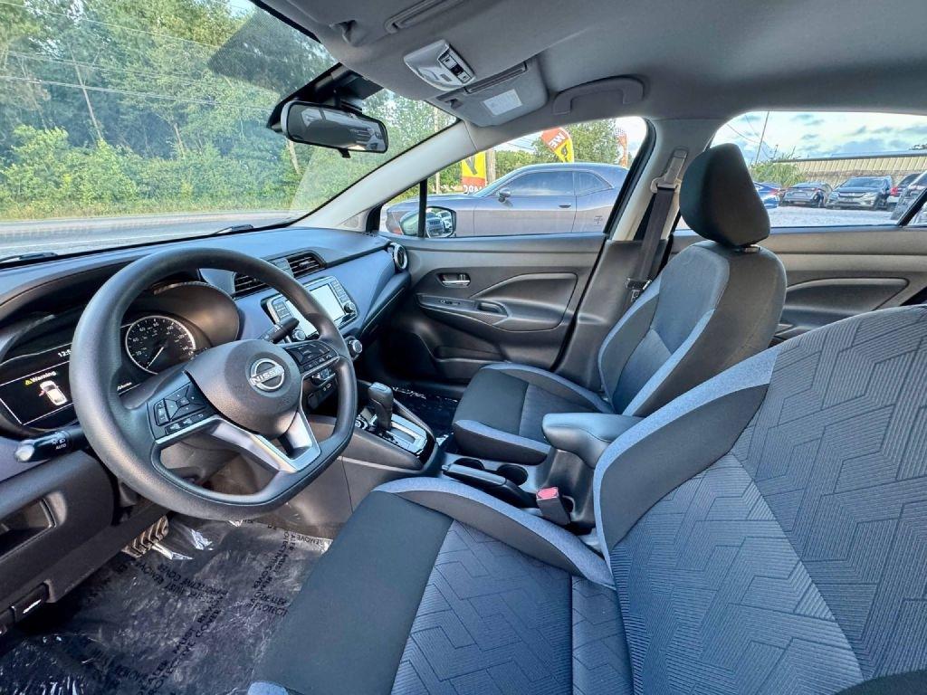 Nissan Versa SV 2024