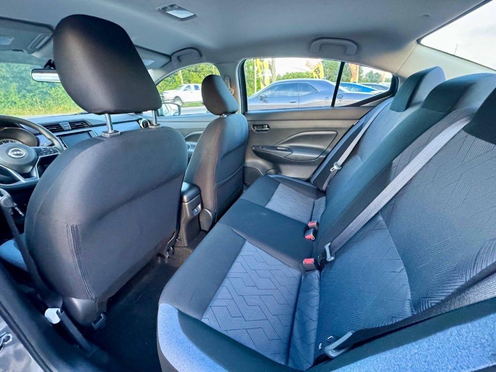 Nissan Versa SV 2024