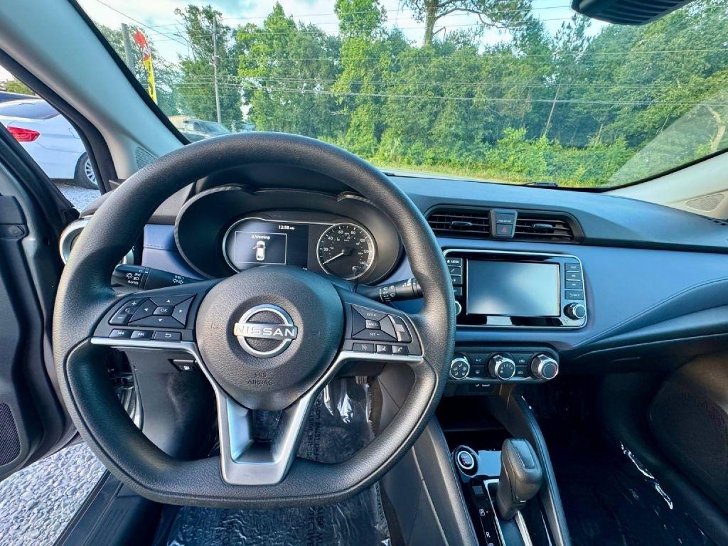 Nissan Versa SV 2024