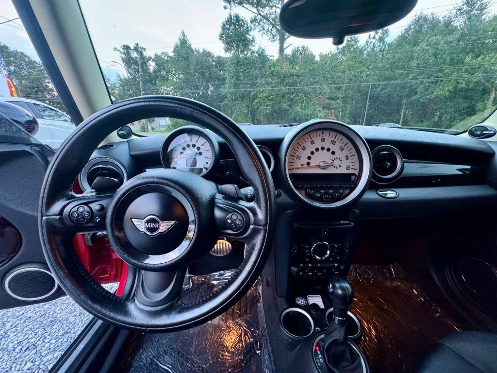MINI Clubman S 2011