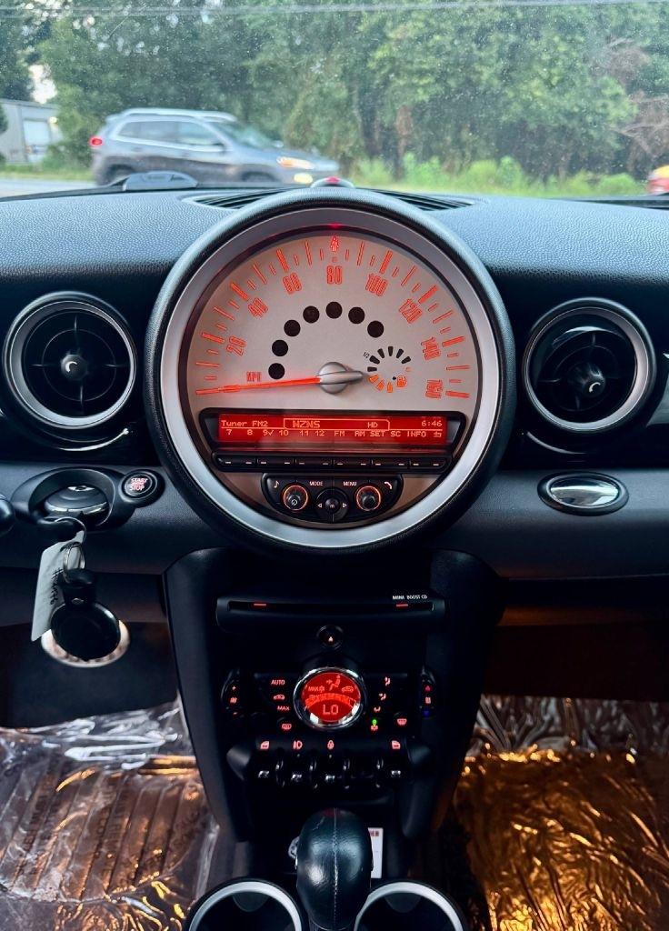 MINI Clubman S 2011