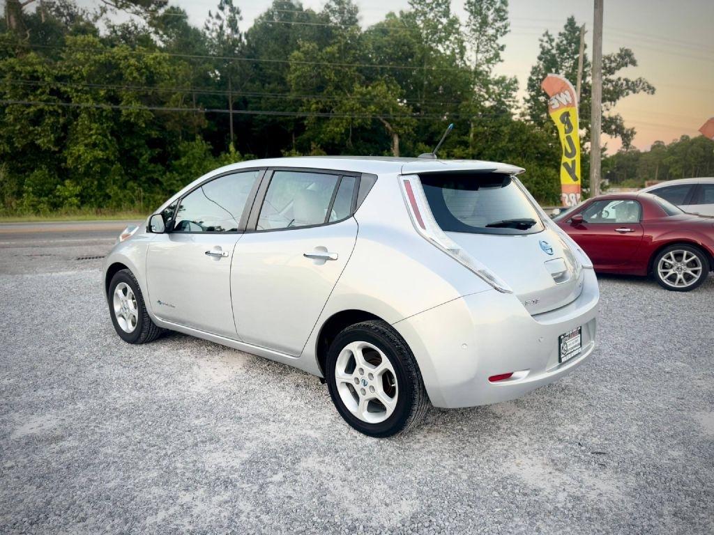 Nissan Leaf SV 2013