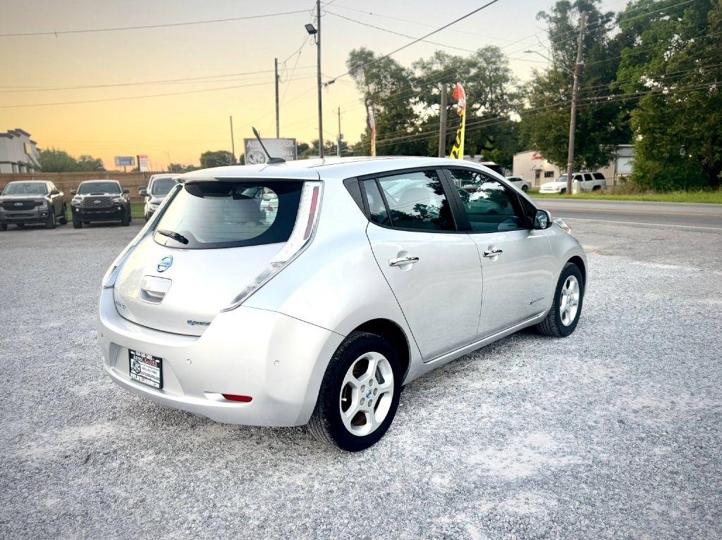 Nissan Leaf SV 2013