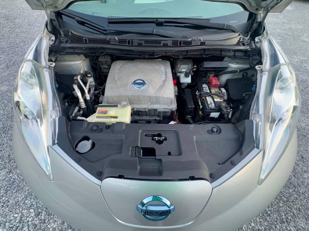 Nissan Leaf SV 2013