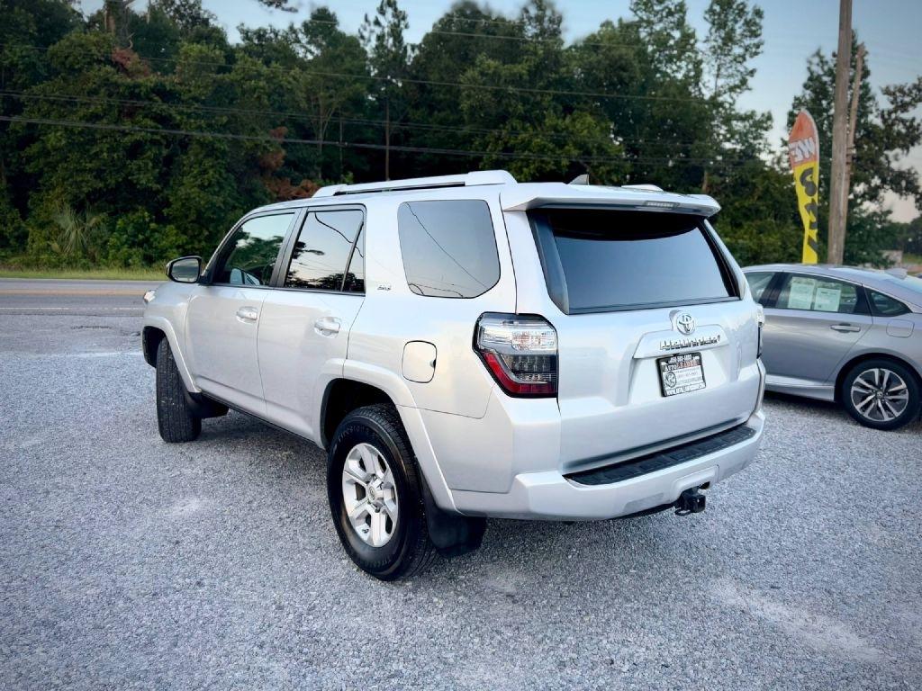 Toyota 4Runner SR5 2WD 2018