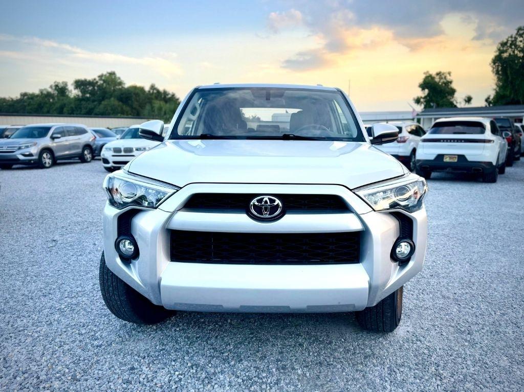 Toyota 4Runner SR5 2WD 2018
