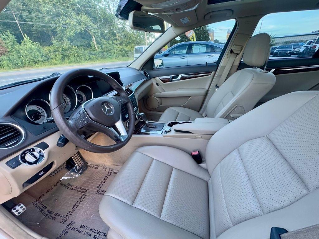 Mercedes-Benz C-Class C300 4MATIC Sport Sedan 2012