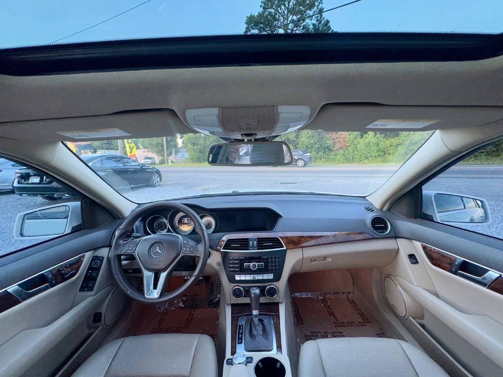 Mercedes-Benz C-Class C300 4MATIC Sport Sedan 2012
