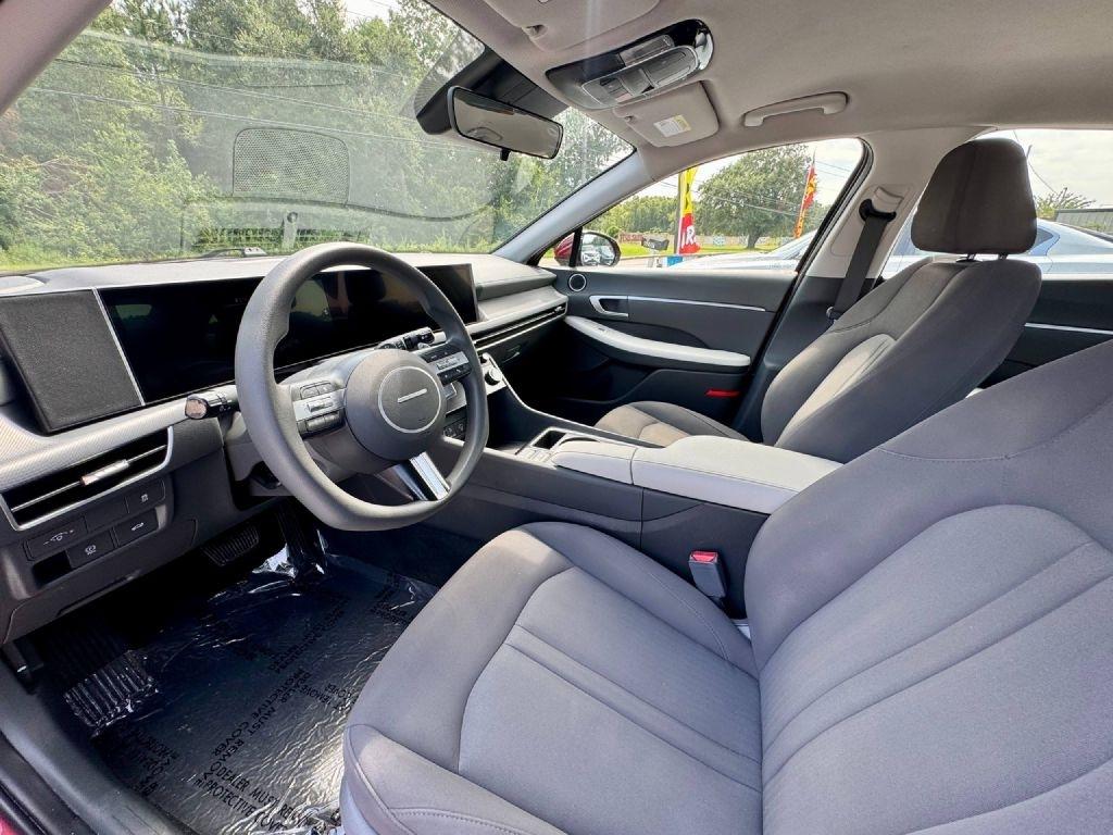 Hyundai Sonata SEL 2025