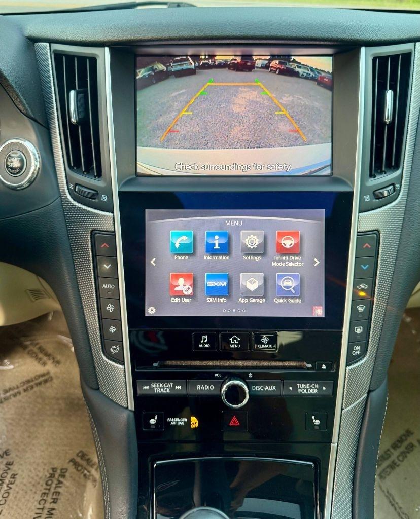 Infiniti Q50 Base 2015