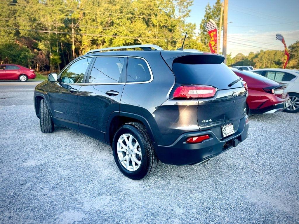 Jeep Cherokee Latitude 4WD 2016