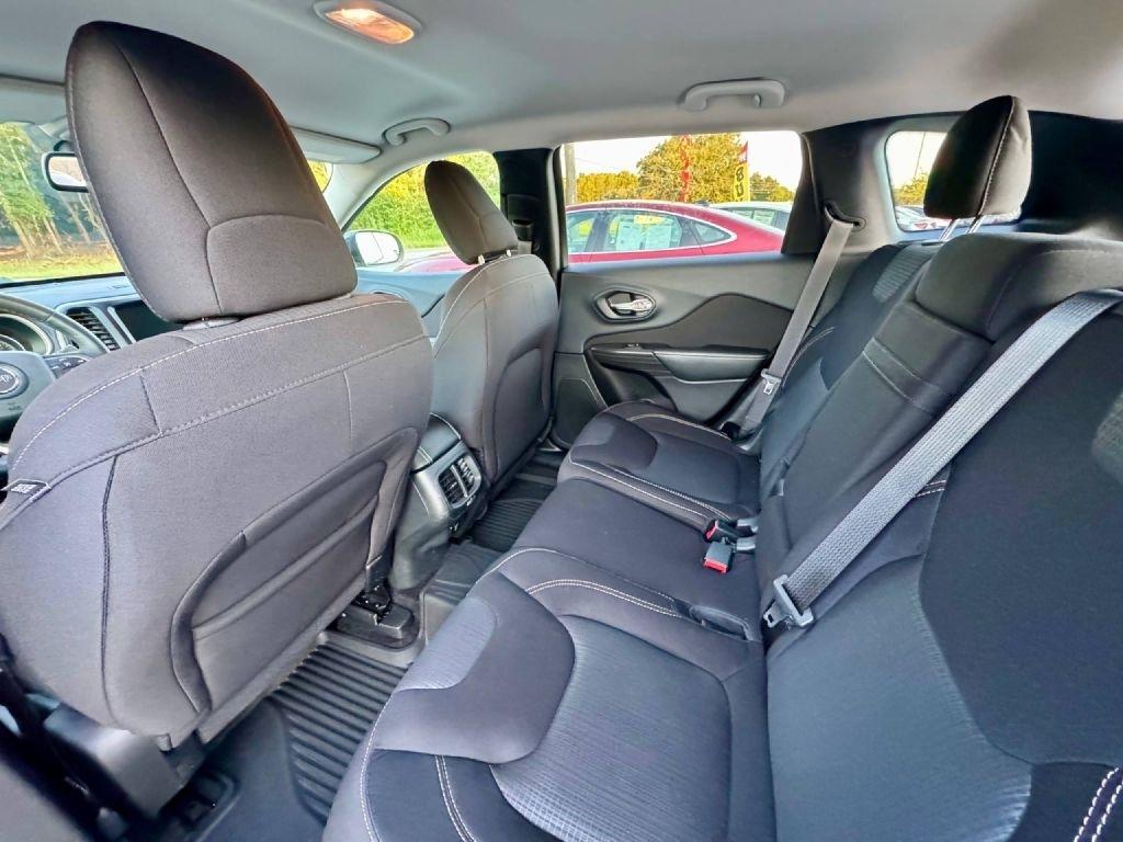 Jeep Cherokee Latitude 4WD 2016