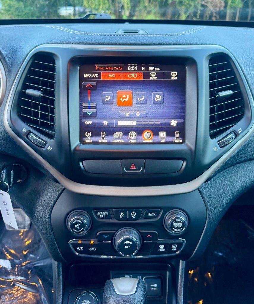 Jeep Cherokee Latitude 4WD 2016