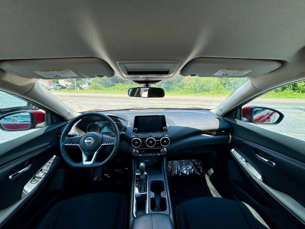 Nissan Sentra SV 2021