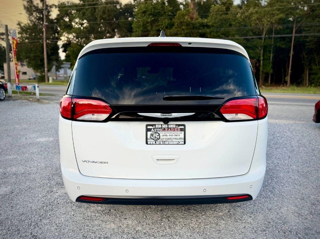 Chrysler Voyager LX 2025
