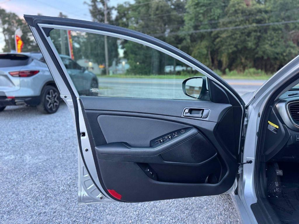 Kia Optima LX 2015