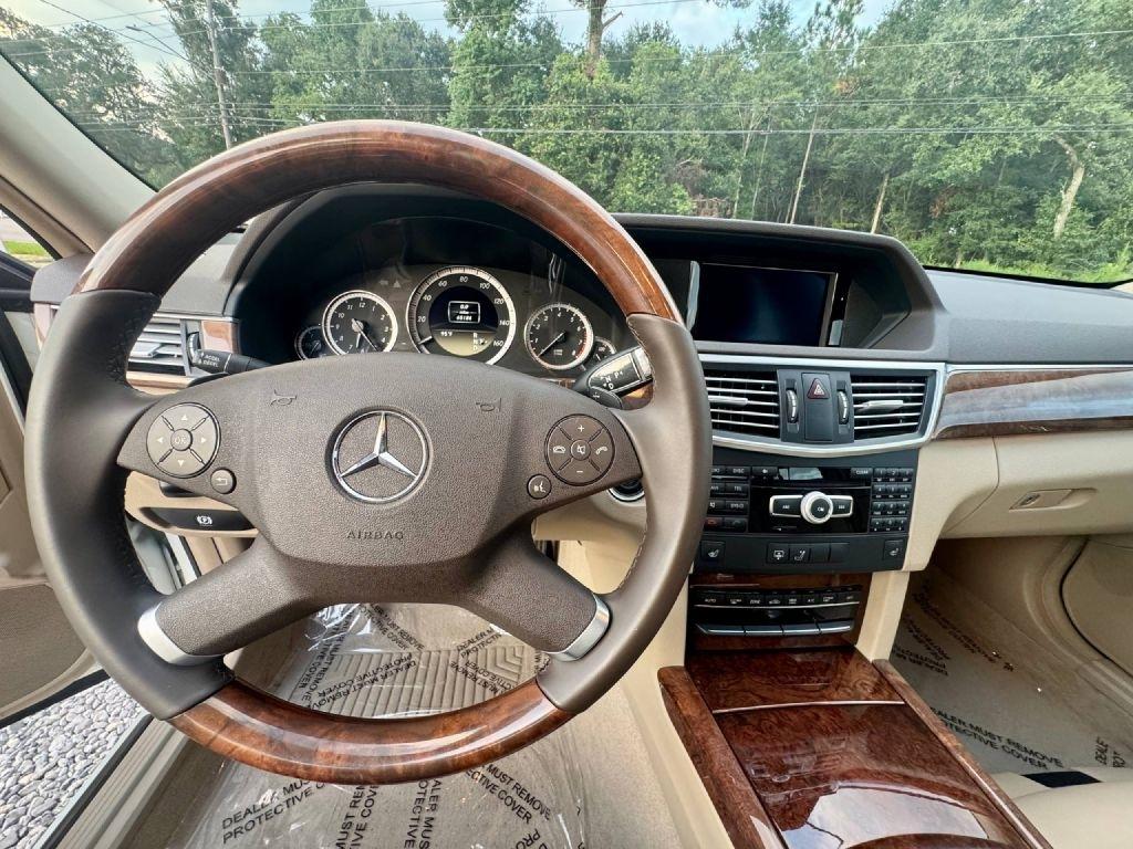 Mercedes-Benz E-Class E350 Sedan 2012