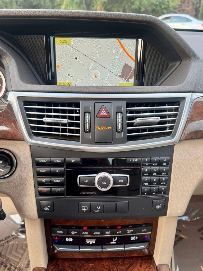 Mercedes-Benz E-Class E350 Sedan 2012
