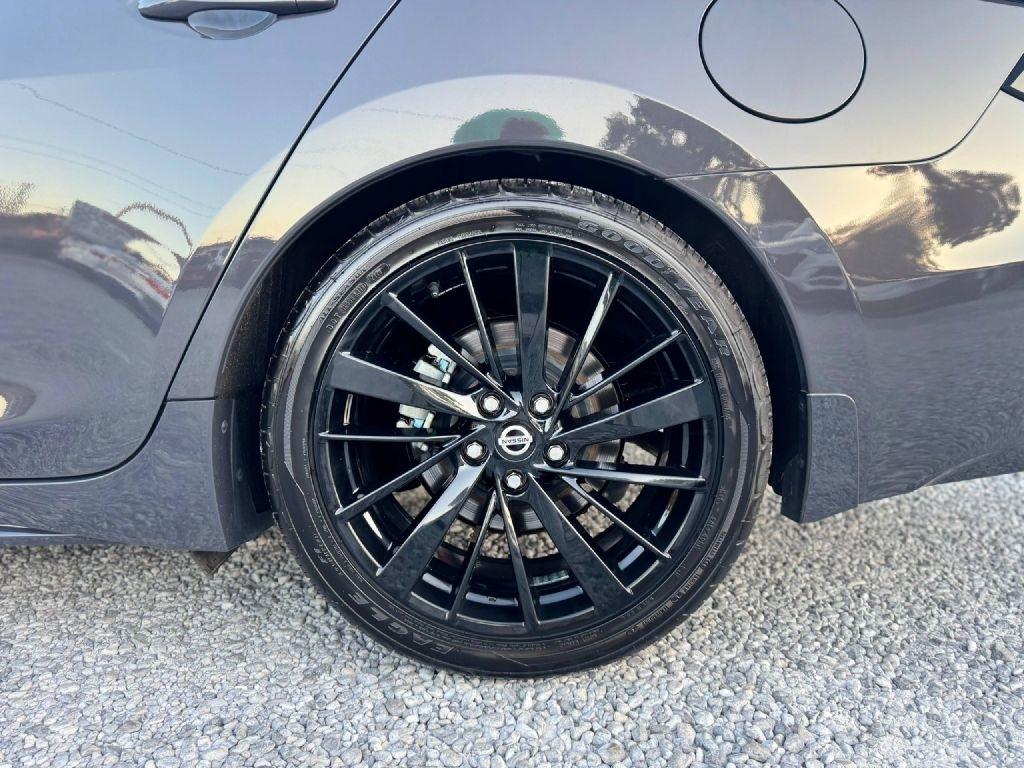Nissan Maxima Platinum 2021