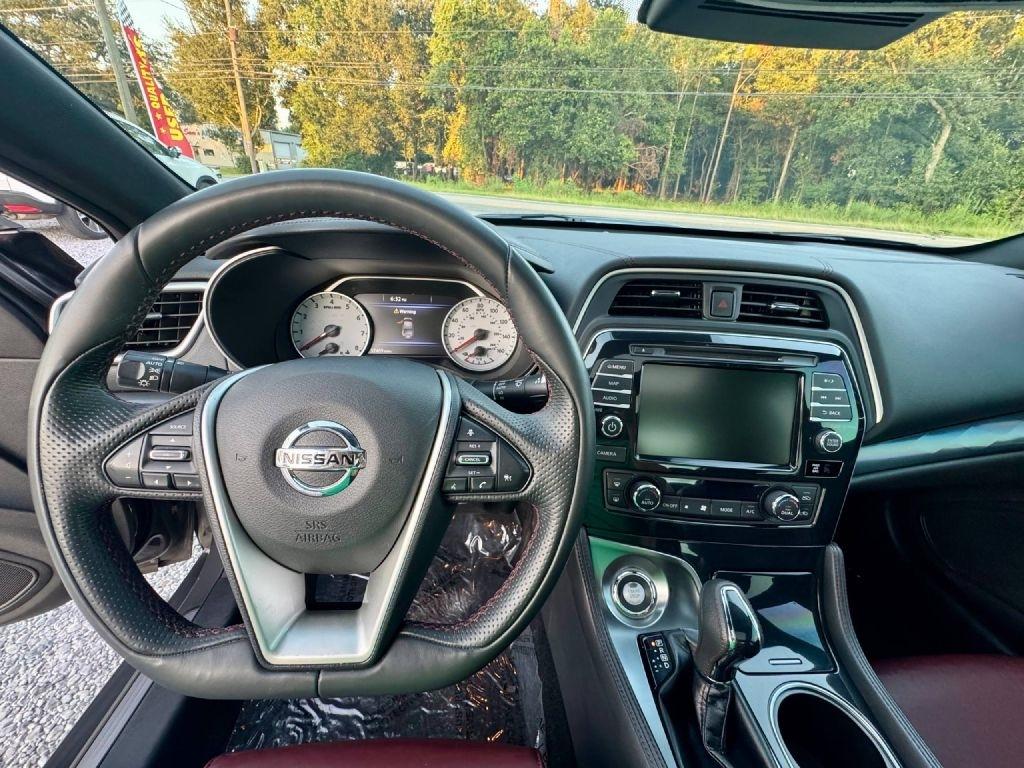 Nissan Maxima Platinum 2021