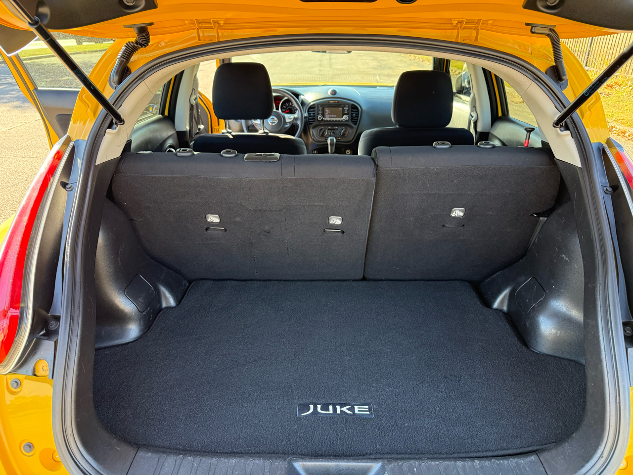 Nissan Juke S FWD 2015 Nissan Juke S FWD 2015