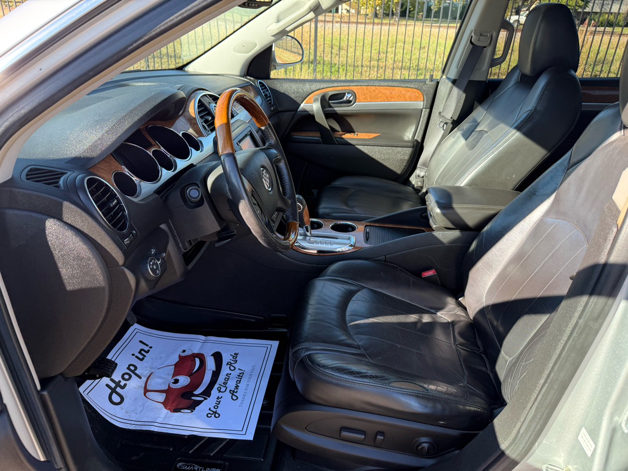 Buick Enclave CXL FWD 2010 Buick Enclave CXL FWD 2010
