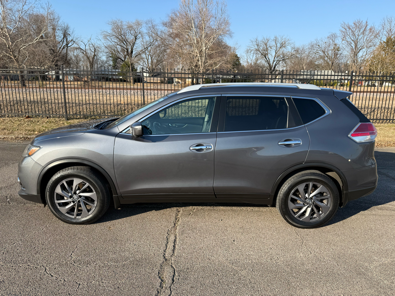 Nissan Rogue S 2WD 2016