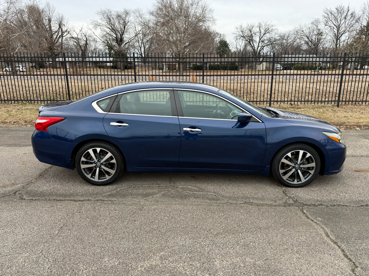 Nissan Altima 2.5 SR 2016