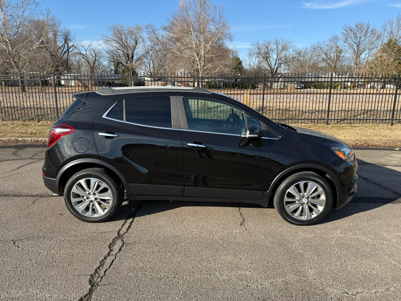 Buick Encore Preferred FWD 2017