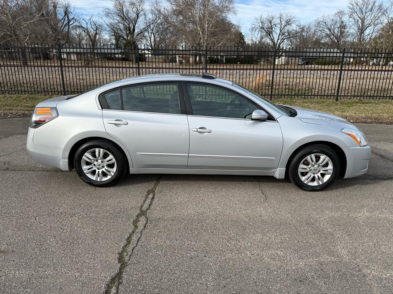 Nissan Altima 2.5 S 2010