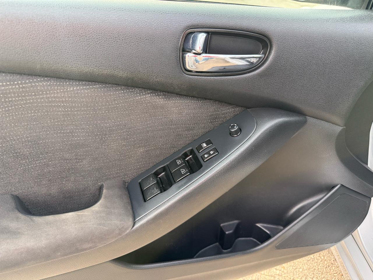 Nissan Altima 2.5 S 2010