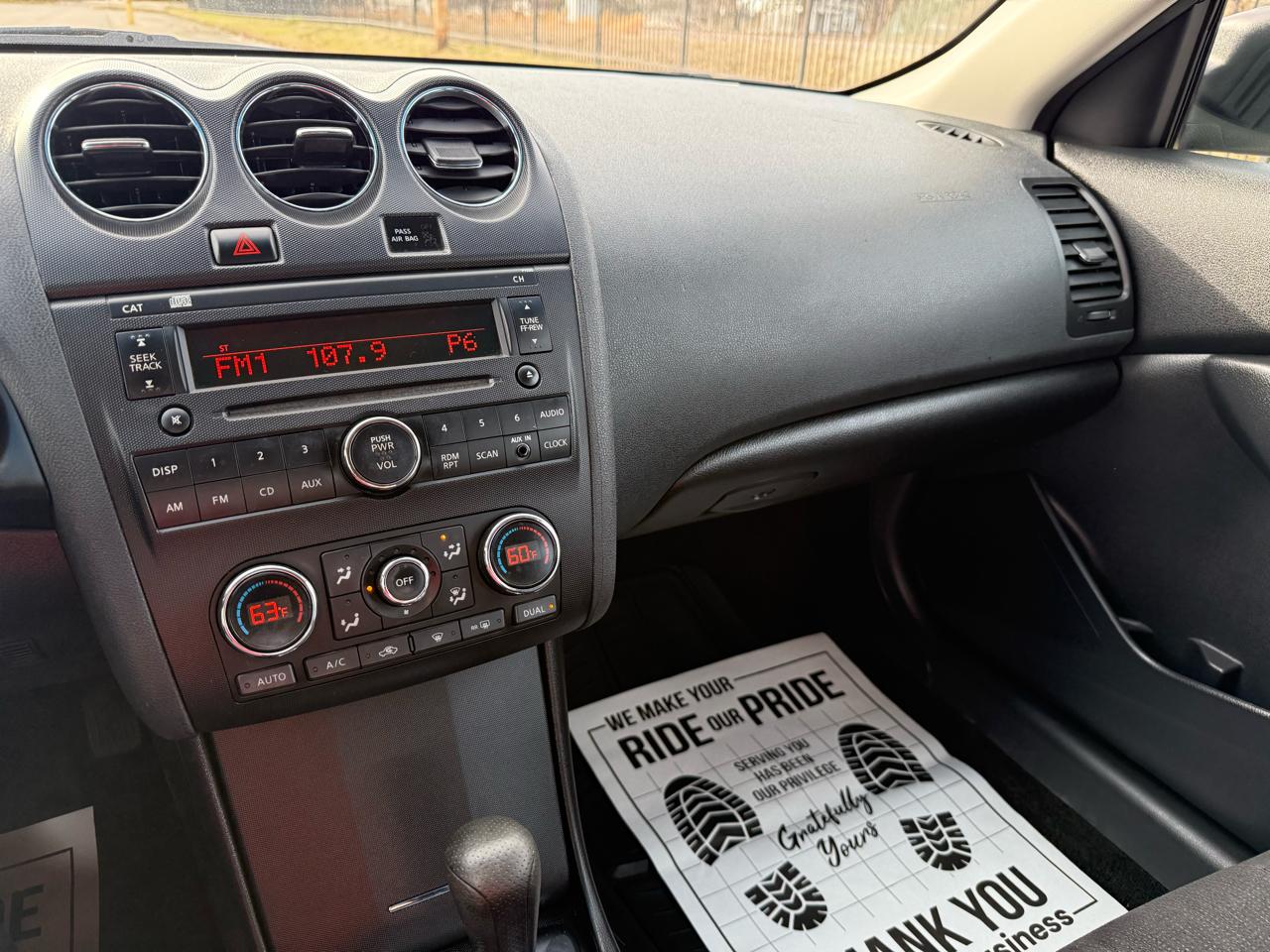 Nissan Altima 2.5 S 2010