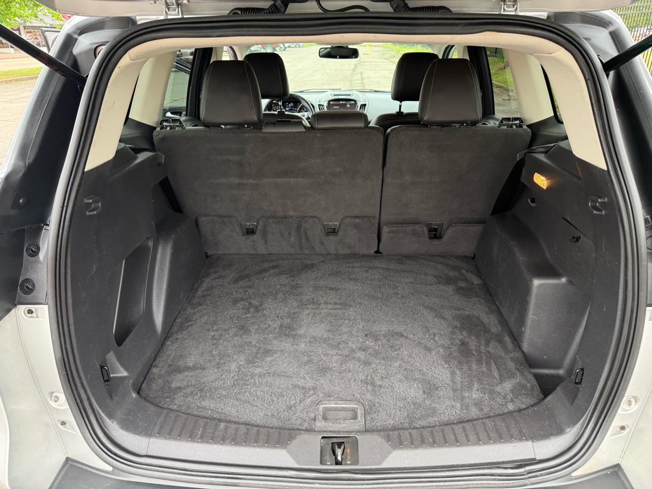 Ford Escape SEL FWD 2013