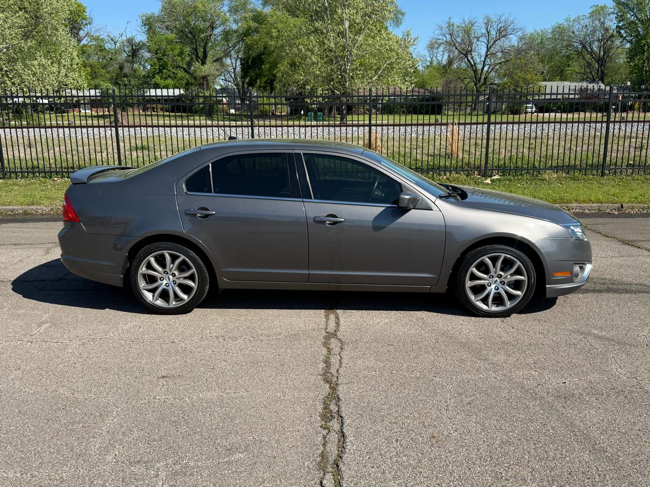 Ford Fusion SE 2010