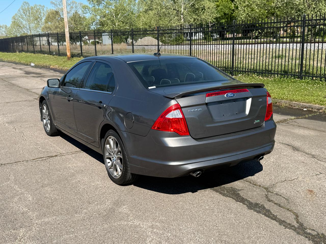 Ford Fusion SE 2010