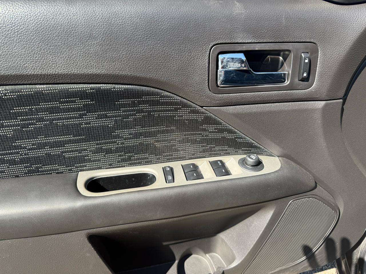 Ford Fusion SE 2010