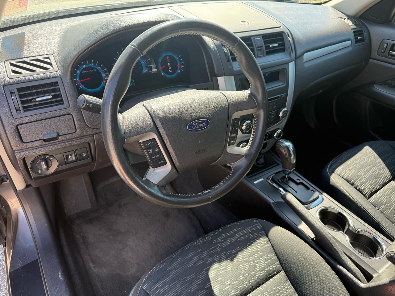 Ford Fusion SE 2010