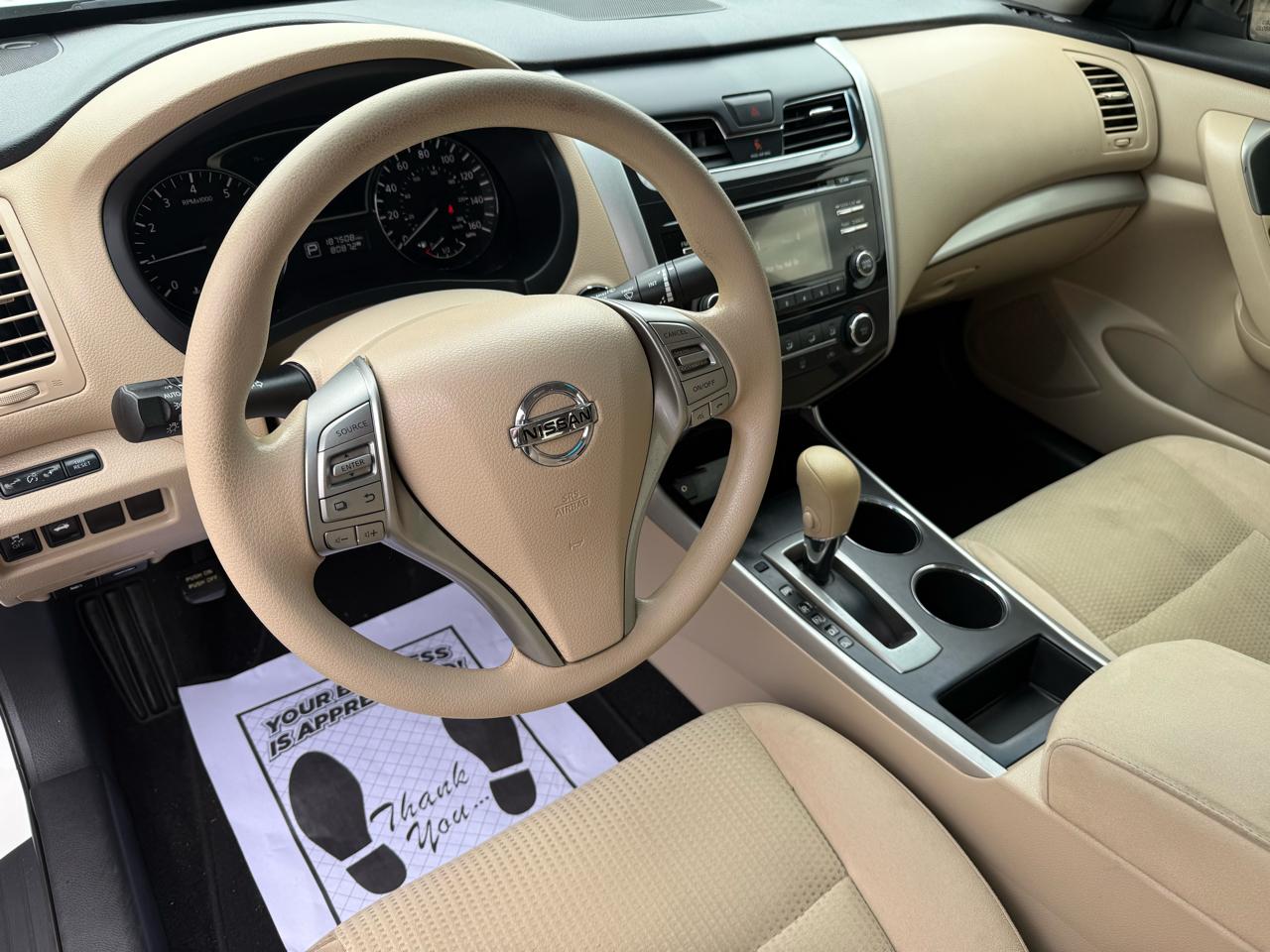 Nissan Altima 2.5 SV 2015