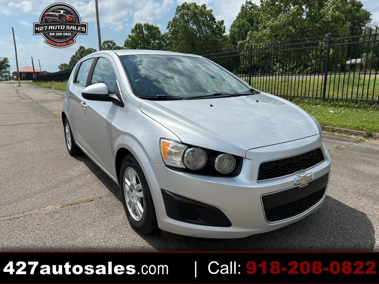 Chevrolet Sonic 2LT 5-Door 2012