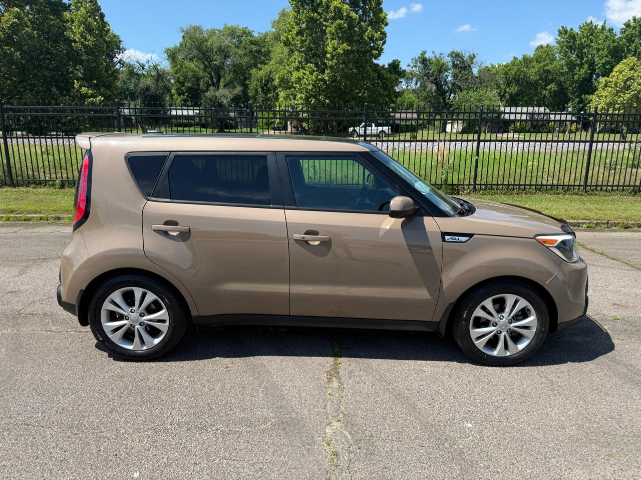 Kia Soul + 2015