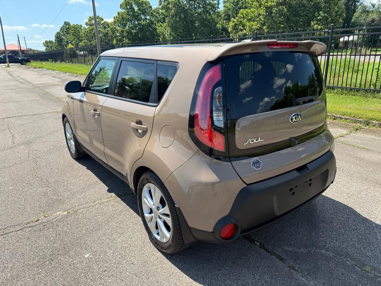 Kia Soul + 2015