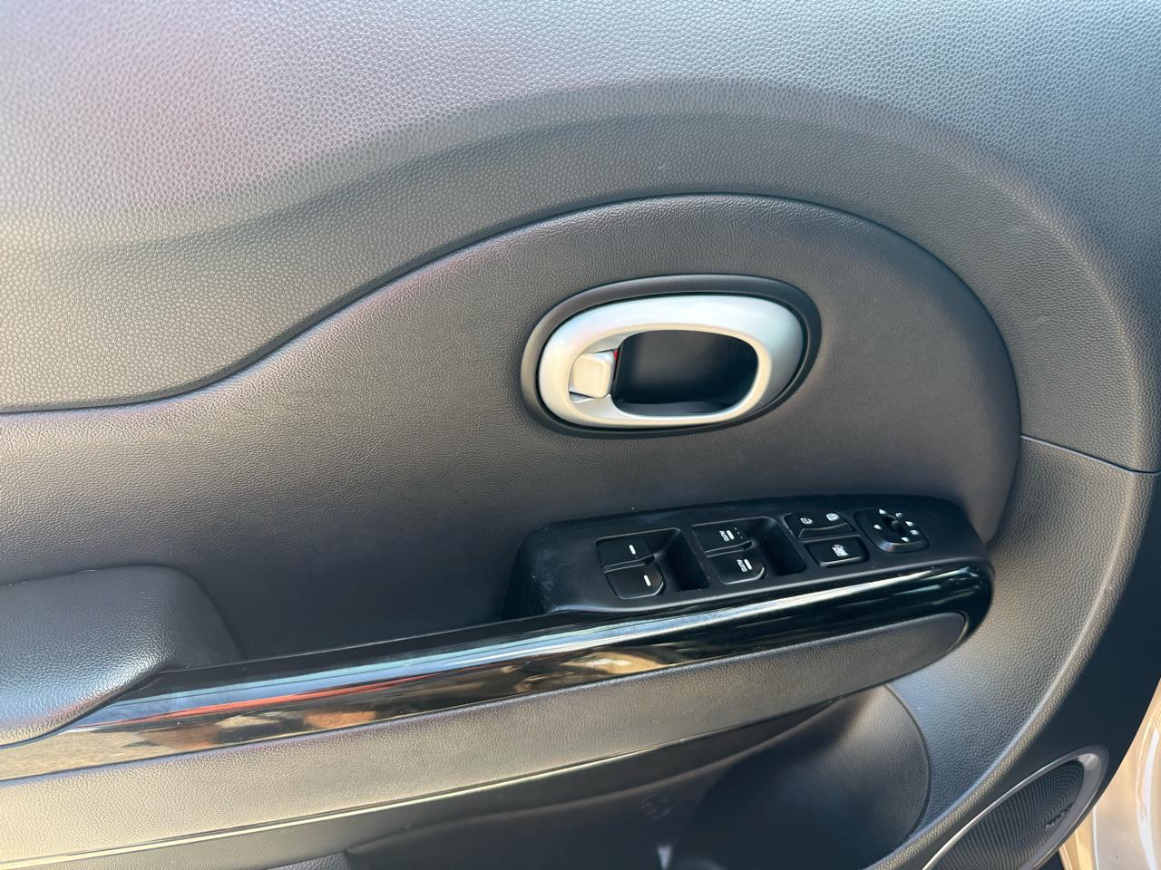 Kia Soul + 2015