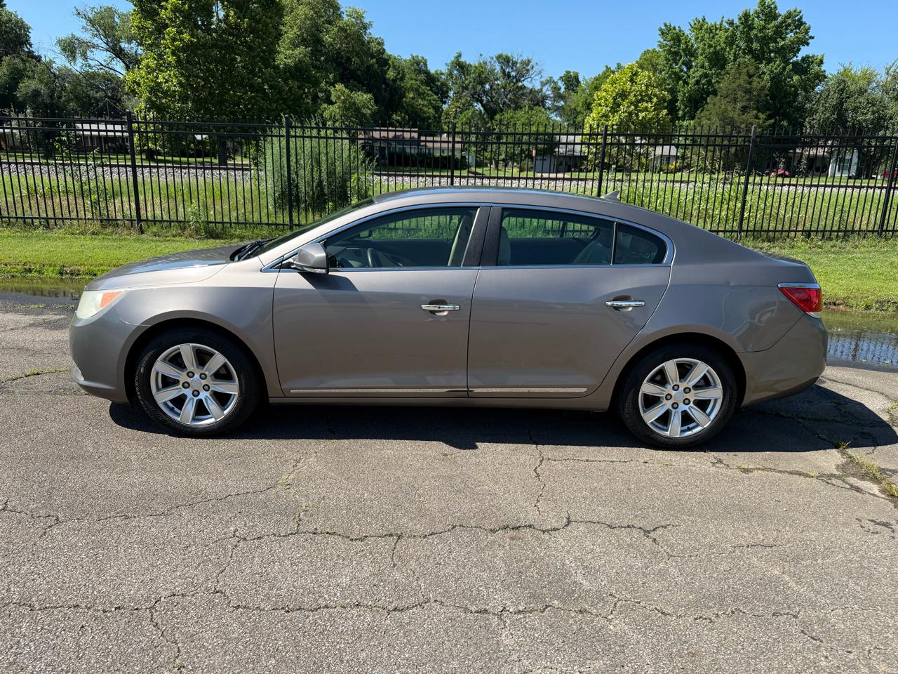 Buick LaCrosse Premium Package 1, w/Leather 2012