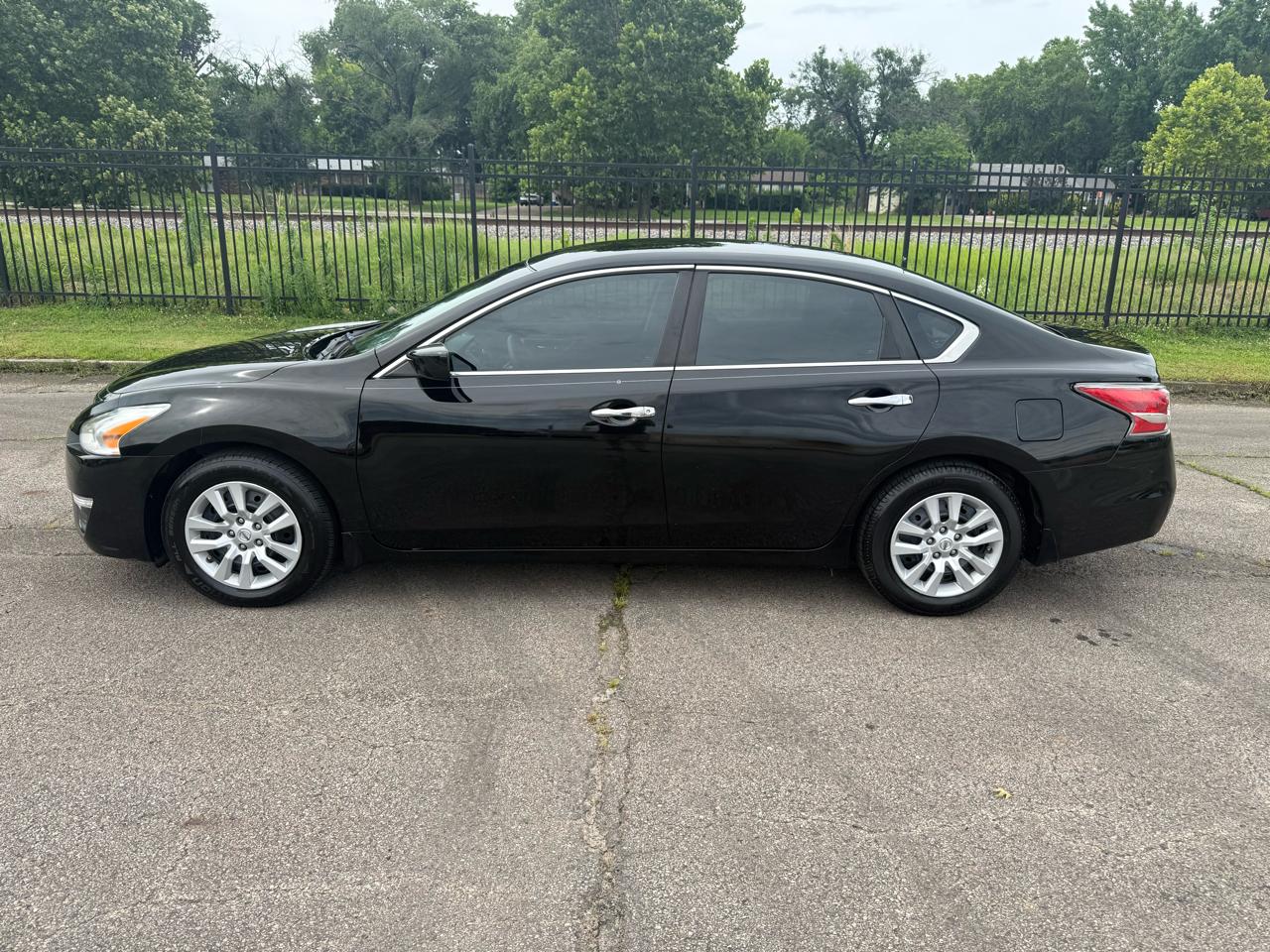 Nissan Altima 2.5 SV 2015