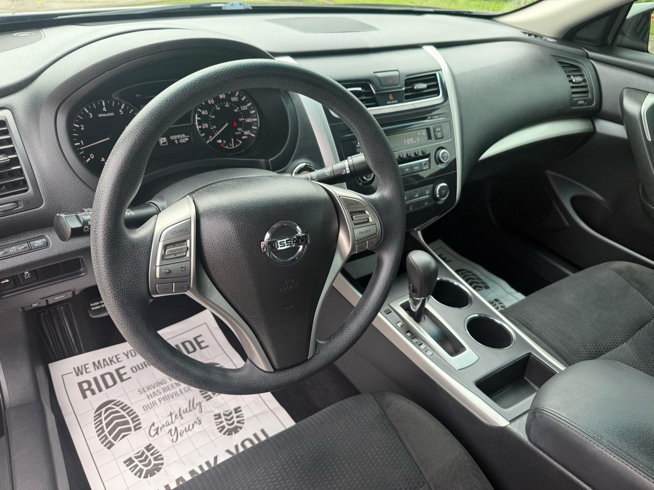 Nissan Altima 2.5 SV 2015