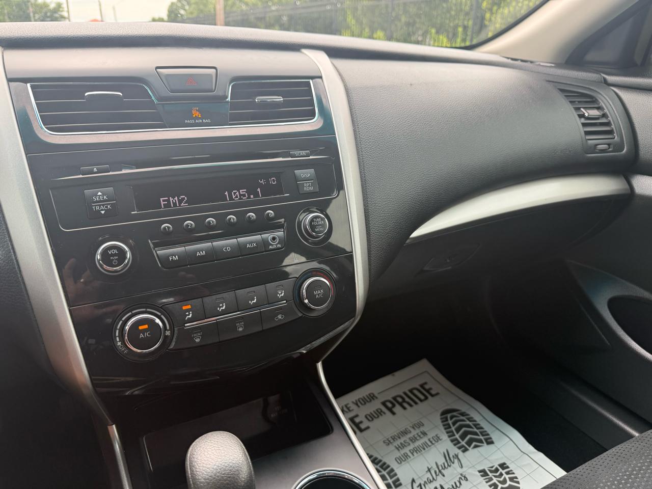 Nissan Altima 2.5 SV 2015