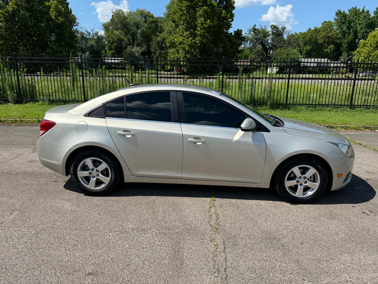 Chevrolet Cruze 1LT Auto 2013