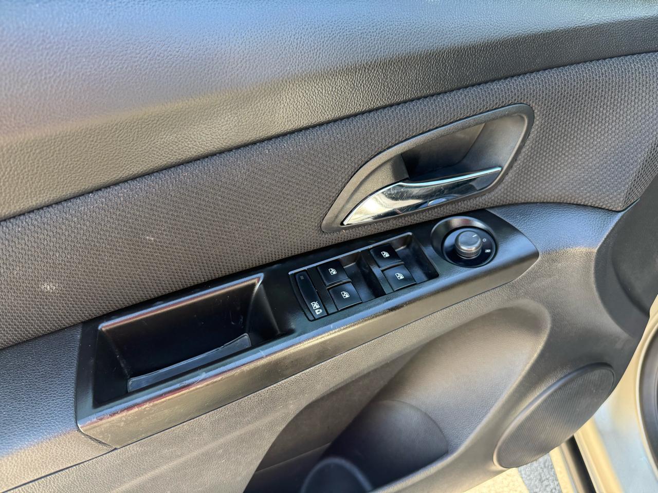 Chevrolet Cruze 1LT Auto 2013