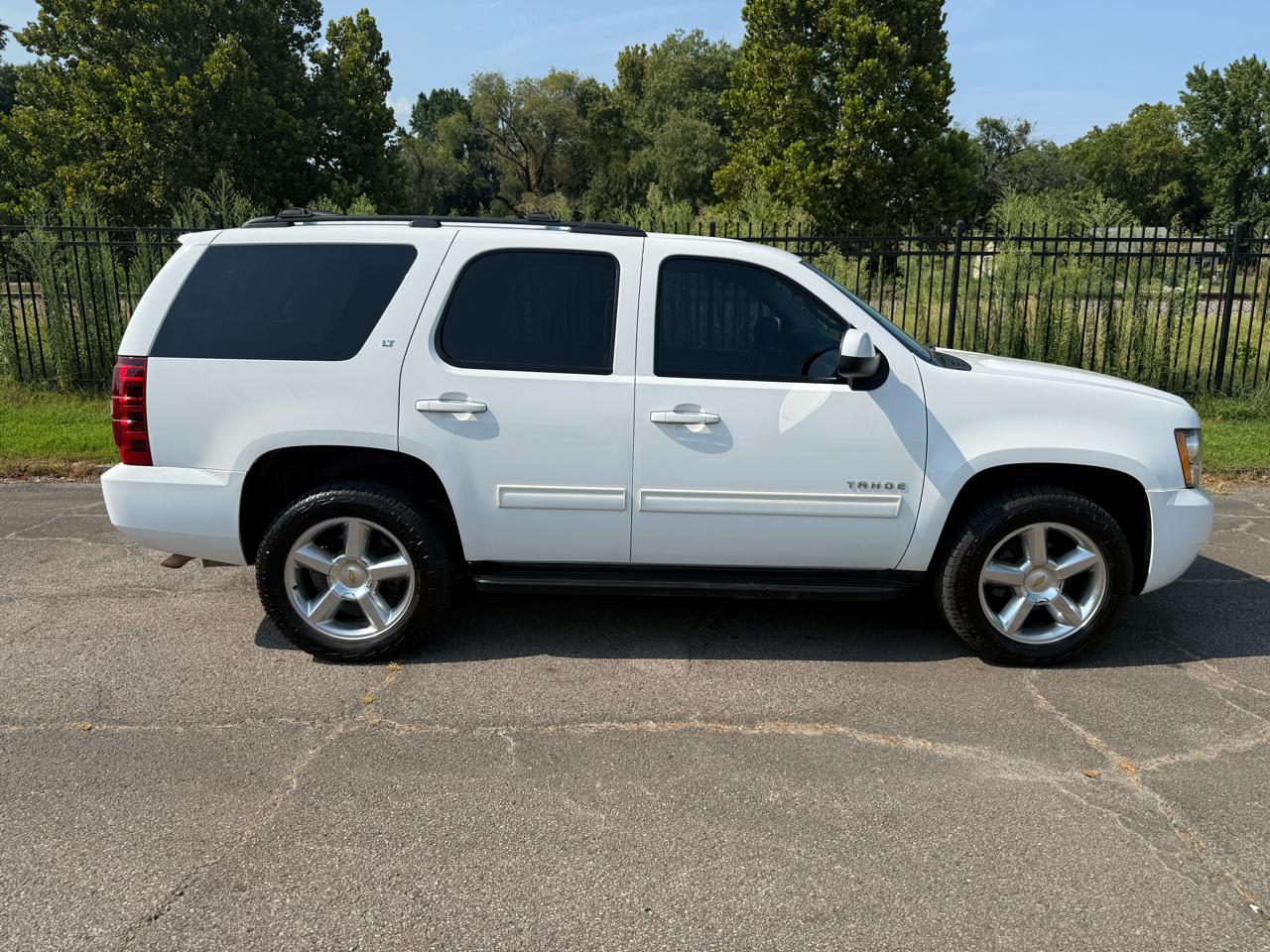 Chevrolet Tahoe LT 4WD 2013